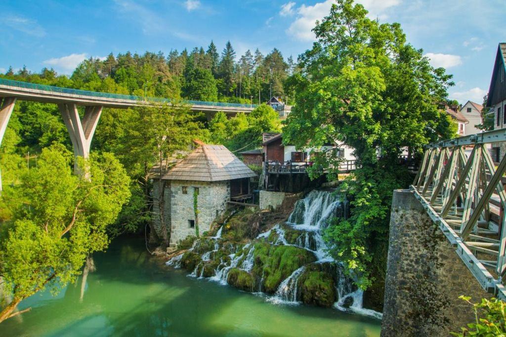 Holiday Home Natura Slunj Esterno foto